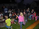 Lagerfeuer mit Stockbrot-Backen