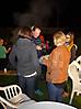 Lagerfeuer mit Stockbrot-Backen
