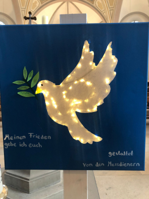 Friedenstaube der Messdiener